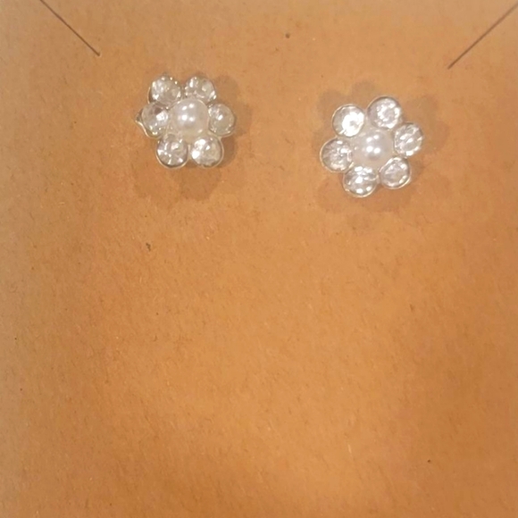 Silver And White Flower Stud Earrings - Picture 2 of 2